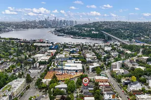 3917 Midvale Ave N, Seattle, WA 98103 - Photo 3