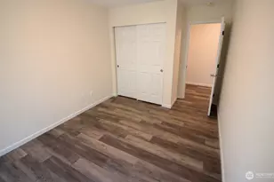 1160 Hudson St, DuPont, WA 98327 - Photo 9