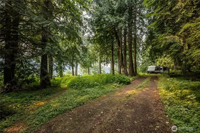 9267 Upper Frost Creek Road, Maple Falls, WA 98266 - Photo 17
