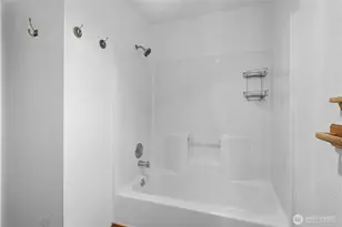 1239 Juniper Dr SE, Olympia, WA 98513 - Photo 15