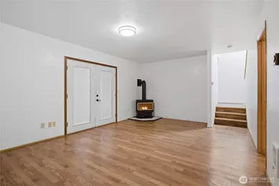 1239 Juniper Dr SE, Olympia, WA 98513 - Photo 17