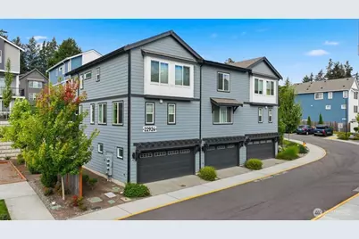 22924 80th Place W #B, Edmonds, WA 98026 - Photo 1