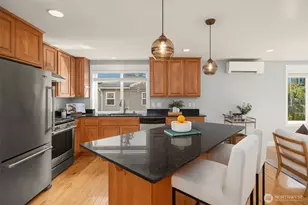 14356 19th Ave NE, Seattle, WA 98125 - Photo 9