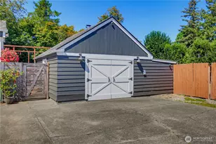 1913 Wilson Ave Ave, Enumclaw, WA 98022 - Photo 3