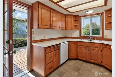 1319 W 12th Street, Port Angeles, WA 98363 - Photo 19