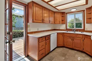 1319 W 12th St, Port Angeles, WA 98363 - Photo 19