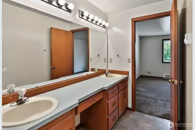 1319 W 12th Street, Port Angeles, WA 98363 - Photo 25