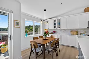 1510 Skyline Way, Anacortes, WA 98221 - Photo 9