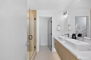 1216 NE 100th St, Seattle, WA 98125 - Photo 33