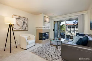 300 N 130th St, Seattle, WA 98133 - Photo 3