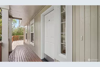 12916 NE 203rd Ct, Woodinville, WA 98072 - Photo 3