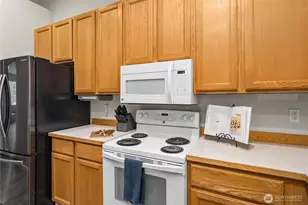 10118 231st Ave E, Buckley, WA 98321 - Photo 13