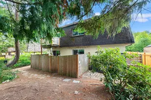 8632 26th Ave SW, Seattle, WA 98106 - Photo 25