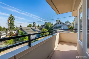225 NE 65th St, Seattle, WA 98115 - Photo 13