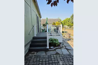 1120 S 25th St #95, Mount Vernon, WA 98274 - Photo 9