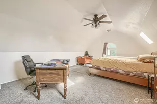 11651 SE 212th Pl, Kent, WA 98031 - Photo 9