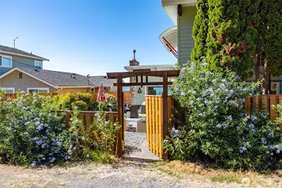 107 Utsalady Road, Camano Island, WA 98282 - Photo 33
