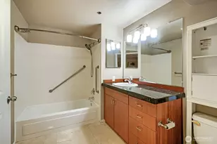 8745 Greenwood Ave N, Seattle, WA 98103 - Photo 15