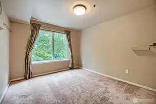 8745 Greenwood Ave N, Seattle, WA 98103 - Photo 11
