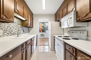 1120 8th Ave, Seattle, WA 98101 - Photo 5