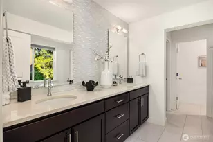 957 Pine Crest Cir NE, Issaquah, WA 98029 - Photo 17