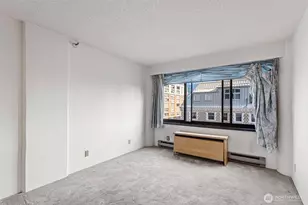 1120 Spring St, Seattle, WA 98122 - Photo 9