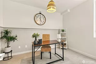 1317 N 44th St, Seattle, WA 98103 - Photo 11