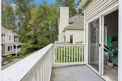 6625 SE Cougar Mountain Way #2, Bellevue, WA 98006 - Photo 7