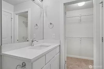 4246 Maple Street SE, Olympia, WA 98501 - Photo 13