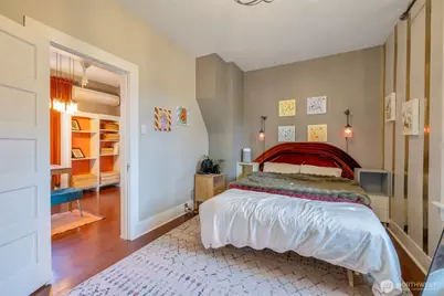 937 N 88th Street, Seattle, WA 98103 - Photo 13