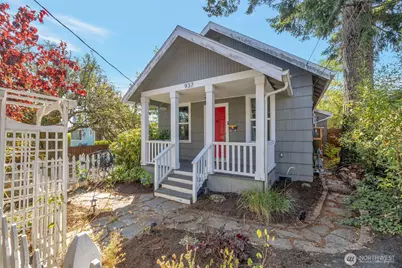 937 N 88th Street, Seattle, WA 98103 - Photo 1