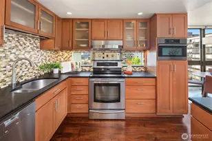 1101 Seneca St, Seattle, WA 98101 - Photo 5