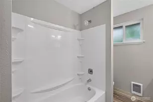 1101 S Woodlawn St, Tacoma, WA 98465 - Photo 21