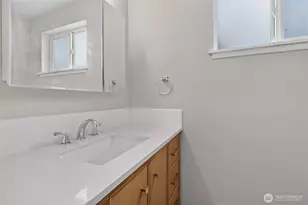 1101 S Woodlawn St, Tacoma, WA 98465 - Photo 31