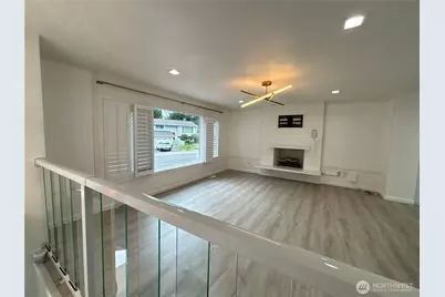 9232 139th Street, Kirkland, WA 98034 - Photo 3