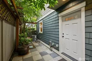514 Prospect St, Seattle, WA 98109 - Photo 31