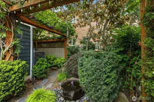 514 Prospect St, Seattle, WA 98109 - Photo 29