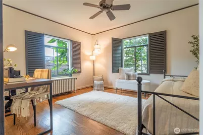 4204 11th Avenue NE #8, Seattle, WA 98105 - Photo 15