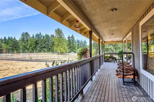 1305 NW Mountain View Rd, Silverdale, WA 98383 - Photo 21