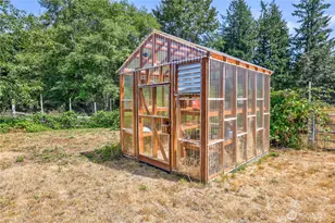 1305 NW Mountain View Rd, Silverdale, WA 98383 - Photo 37