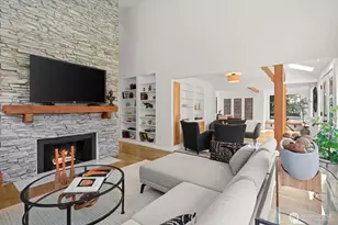 7400 NE 118th Pl, Kirkland, WA 98034 - Photo 5
