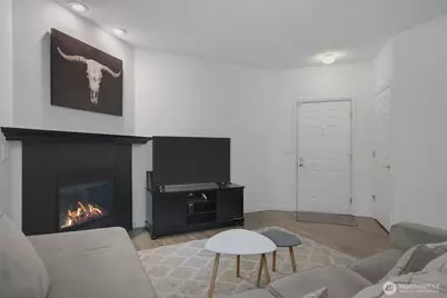 13000 Admiralty Way #L105, Everett, WA 98204 - Photo 5