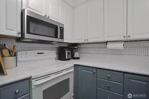 13000 Admiralty Way, Everett, WA 98204 - Photo 13