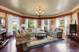 415 Harrison St, Port Townsend, WA 98368 - Photo 5