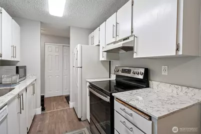 4501 Grandview Drive W #T221, University Place, WA 98466 - Photo 5