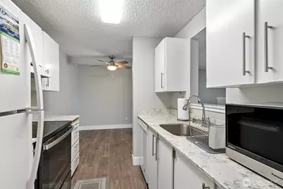 4501 Grandview Drive W #T221, University Place, WA 98466 - Photo 7