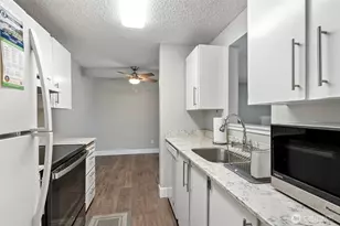 4501 Grandview Dr W, University Place, WA 98466 - Photo 7