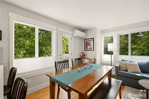 6800 Oswego Pl NE, Seattle, WA 98115 - Photo 11
