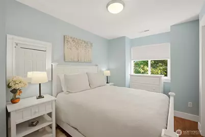 6800 Oswego Place NE, Seattle, WA 98115 - Photo 19