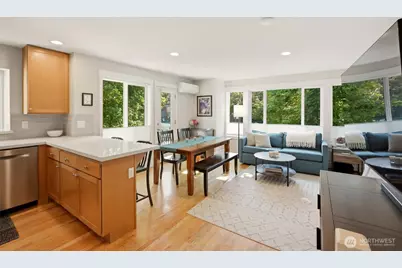 6800 Oswego Place NE, Seattle, WA 98115 - Photo 5